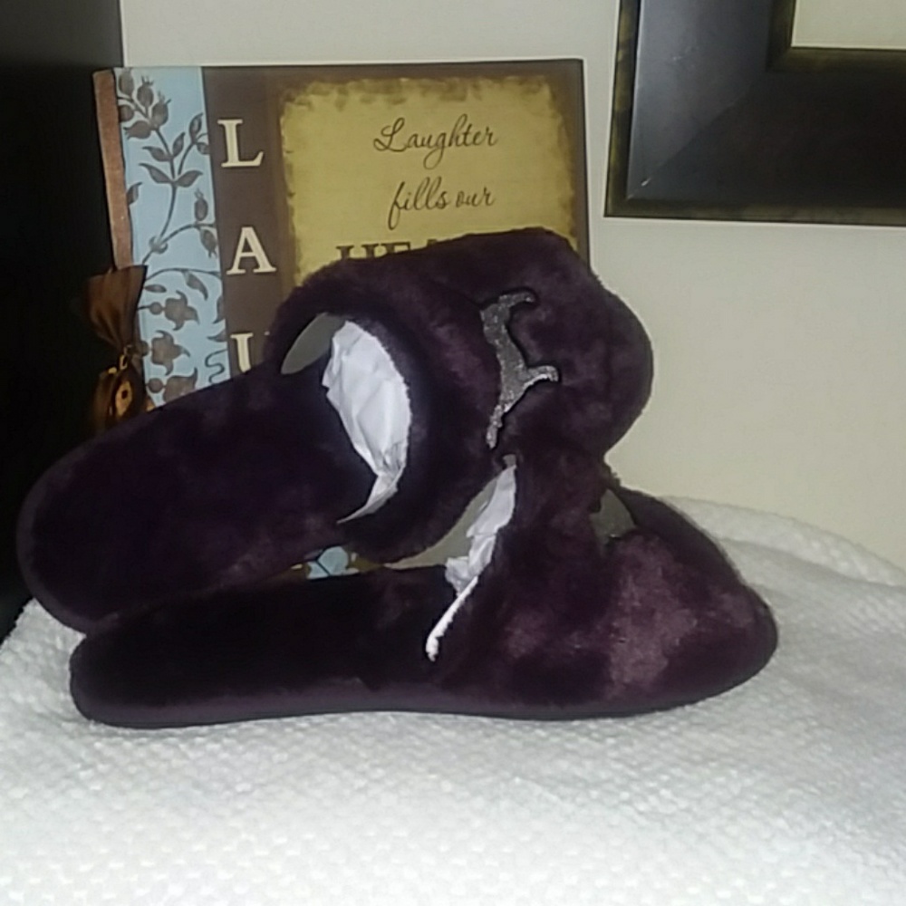 Victoria's Secret Open Toe Slippers